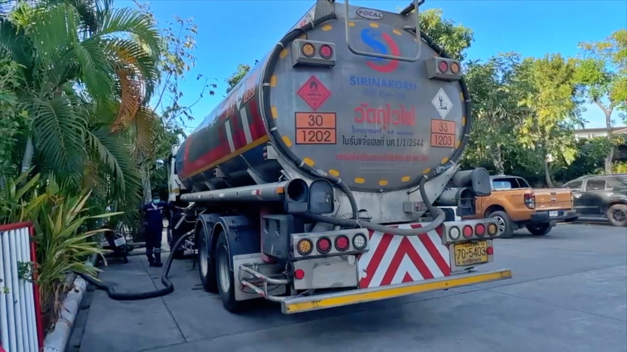 Petrol Shortage on Koh Samui: First Deliveries Arrive