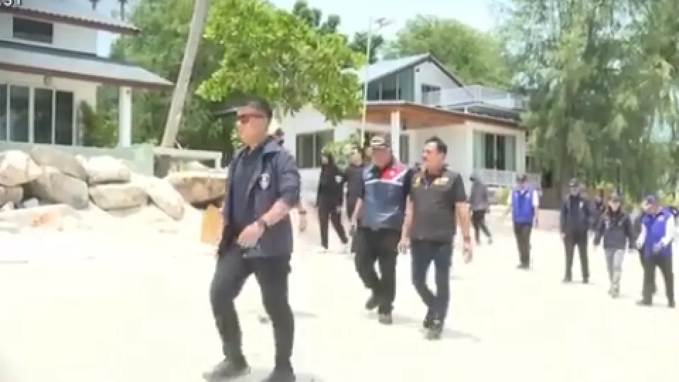 Koh Phangan: Resort Accused of Encroaching on Vacant Land Faces Anti-Corruption Probe