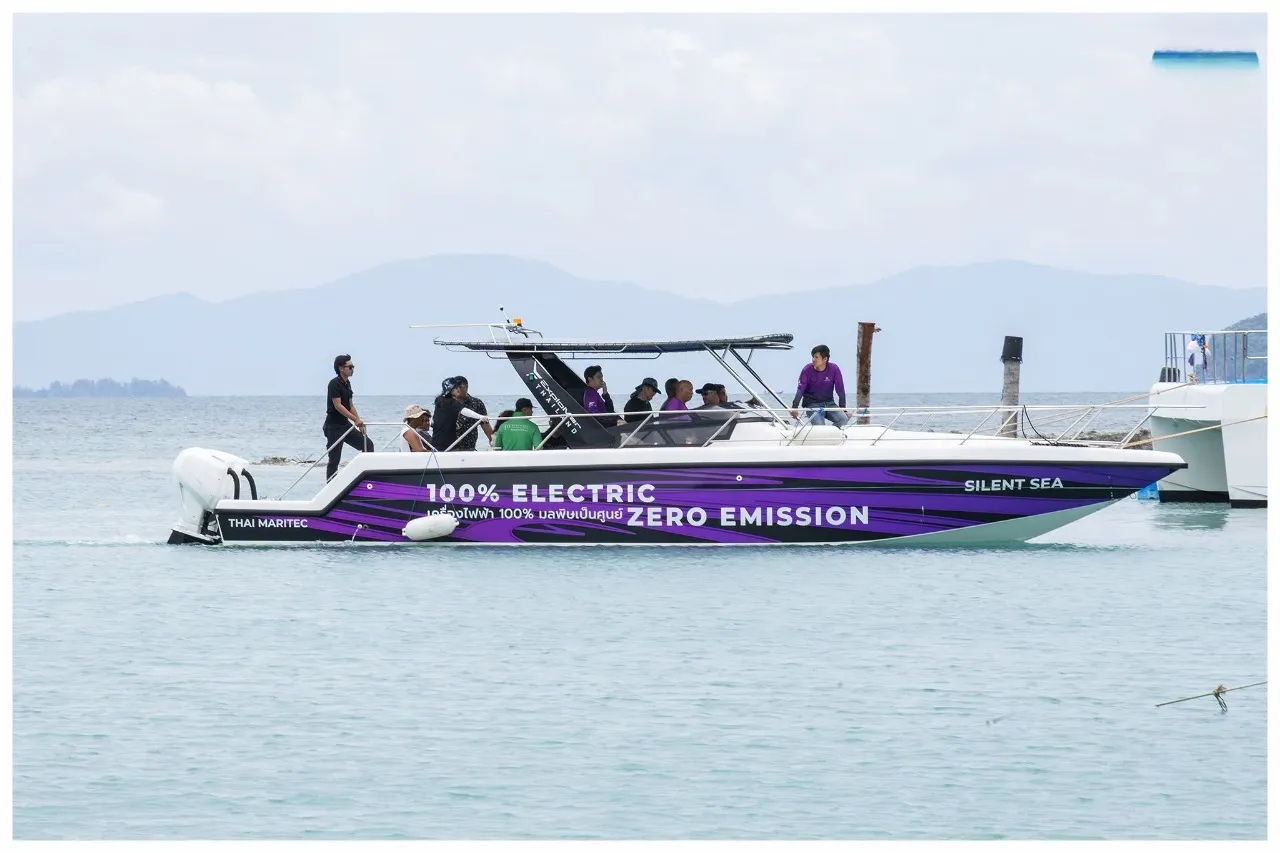 Electric boat demonstration at Bang Kao, Koh Samui