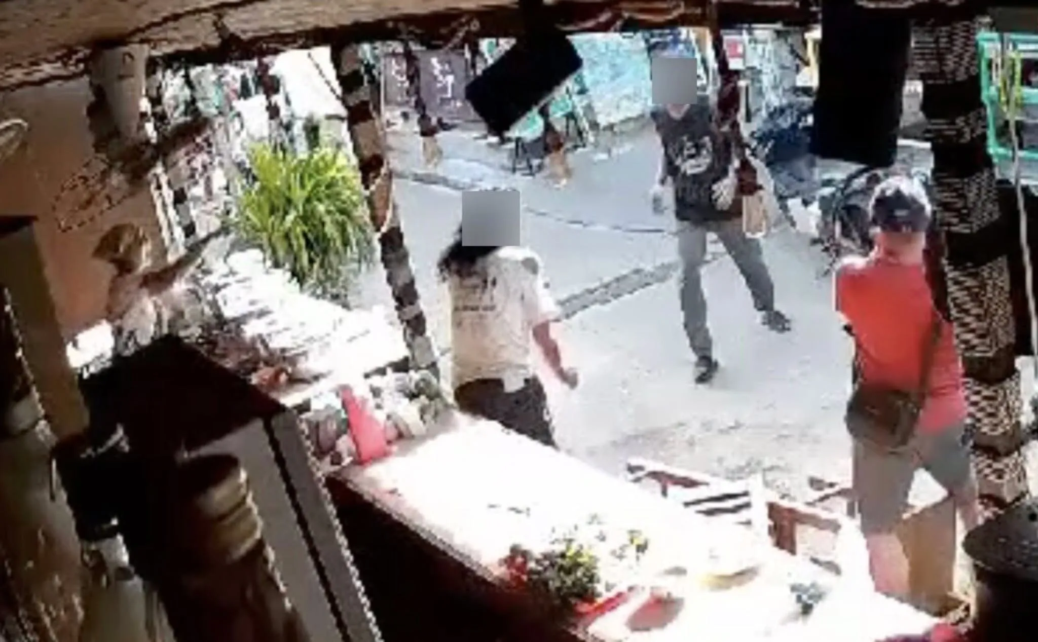 Koh Tao: Man Kills Tattoo Shop Partner Over Money Dispute